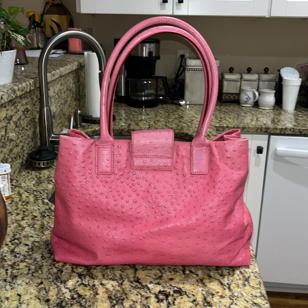 EUC Authentic Kate Spade Bexley Stevie Ostrich Handbag 10.5X14.5 - Picture 2 of 7